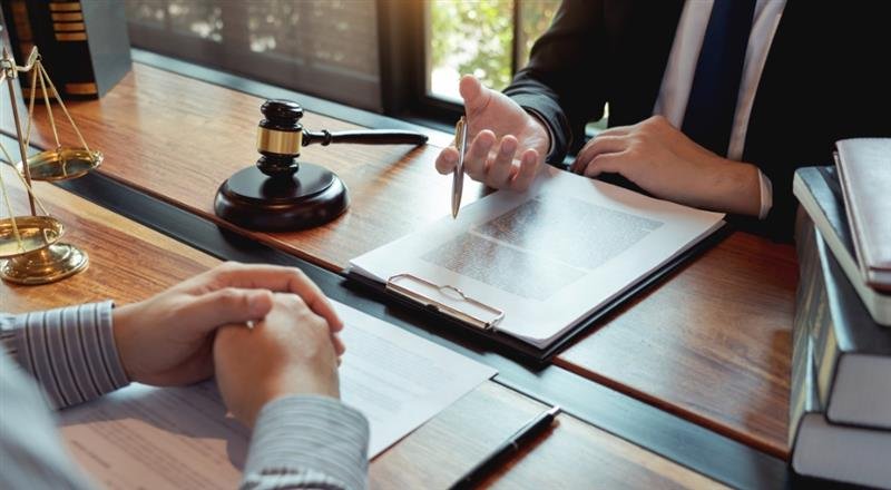 What Makes Leading Property Lawyers Different From General Legal Advisors